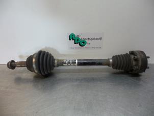 Used Front drive shaft, left Volkswagen Lupo (6X1) 1.0 MPi 50 Price € 20,00 Margin scheme offered by Autodemontagebedrijf Otte