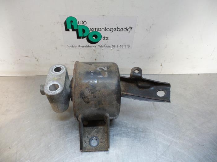 Used Engine mount Chevrolet Kalos (SF48) 1.2 Price € 25,00 Margin scheme offered by Autodemontagebedrijf Otte