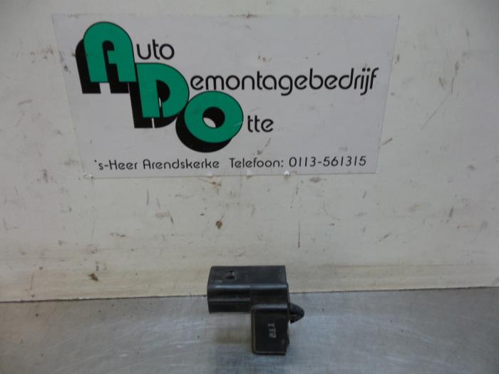 Begagnade Ljussensor Chevrolet Kalos (SF48) 1.2 Pris € 25,00 Marginaltabell erbjuds av Autodemontagebedrijf Otte