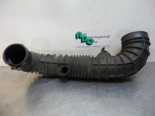 Used Turbo hose Mercedes Vito (639.6) 2.2 109 CDI 16V Price € 40,00 Margin scheme offered by Autodemontagebedrijf Otte