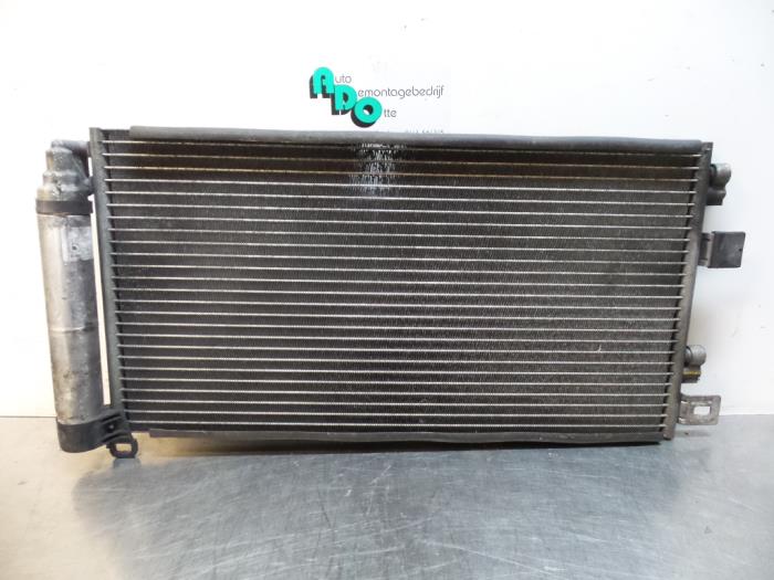 Gebrauchte Klima Kondensor BMW Mini (R50/53) 1.6 16V Cooper Preis € 30,00 Margenregelung angeboten von Autodemontagebedrijf Otte