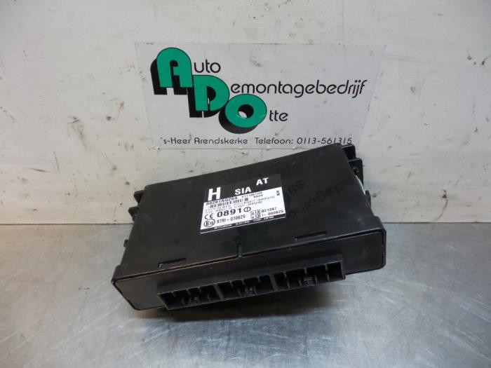 Used Body control computer Subaru Legacy Touring Wagon (BP) 2.5 16V Price € 100,00 Margin scheme offered by Autodemontagebedrijf Otte