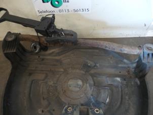 Used Spare wheel lift mechanism BMW 3 serie Compact (E46/5) 316ti 16V Price € 50,00 Margin scheme offered by Autodemontagebedrijf Otte