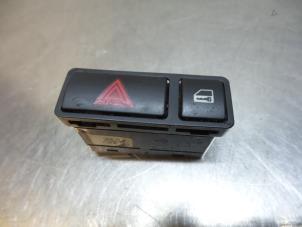 Used Panic lighting switch BMW 3 serie Compact (E46/5) 316ti 16V Price € 20,00 Margin scheme offered by Autodemontagebedrijf Otte