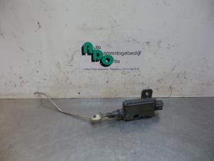 Used Tank flap lock motor Nissan Almera (N16) 1.5 dCi Price € 25,00 Margin scheme offered by Autodemontagebedrijf Otte