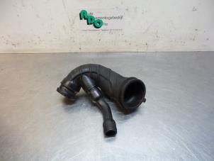 Used Air intake hose Peugeot 206 (2A/C/H/J/S) 1.4 HDi Price € 10,00 Margin scheme offered by Autodemontagebedrijf Otte