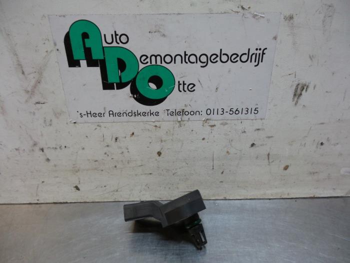Begagnade MAP-sensor (insugsrör) Seat Ibiza III (6L1) 1.9 TDI 100 Pris € 25,00 Marginaltabell erbjuds av Autodemontagebedrijf Otte