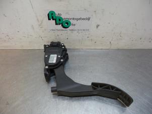 Używane Czujnik polozenia pedalu gazu Seat Ibiza III (6L1) 1.9 TDI 100 Cena € 10,00 Procedura marży oferowane przez Autodemontagebedrijf Otte