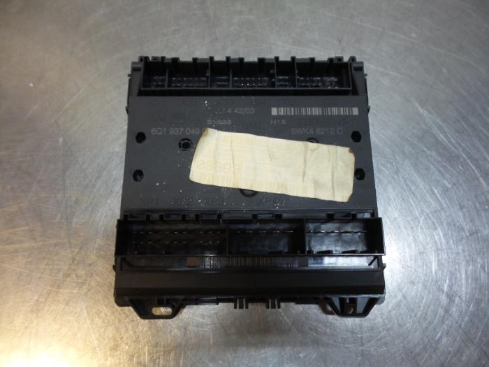 Used Body control computer Seat Ibiza III (6L1) 1.9 TDI 100 Price € 30,00 Margin scheme offered by Autodemontagebedrijf Otte