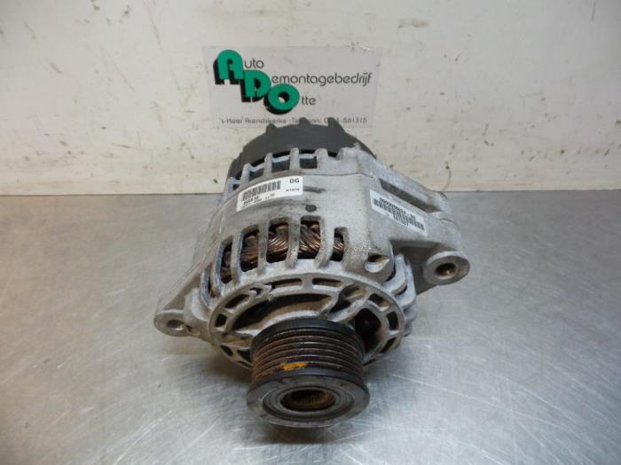 Gebrauchte Dynamo Alfa Romeo 159 (939AX) 1.9 JTDm Preis € 75,00 Margenregelung angeboten von Autodemontagebedrijf Otte