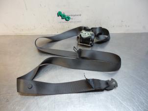 Used Rear seatbelt, right Opel Corsa D 1.4 16V Twinport Price € 15,00 Margin scheme offered by Autodemontagebedrijf Otte