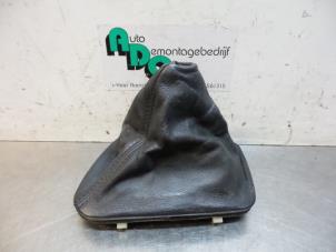 Used Gear stick cover BMW 3 serie Touring (E36/3) 318i Price € 15,00 Margin scheme offered by Autodemontagebedrijf Otte