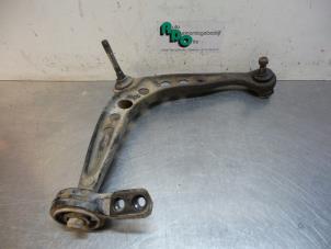 Used Front wishbone, right BMW 3 serie Touring (E36/3) 318i Price € 30,00 Margin scheme offered by Autodemontagebedrijf Otte