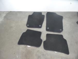 Used Set of mats Seat Ibiza IV SC (6J1) 1.6 16V Price € 50,00 Margin scheme offered by Autodemontagebedrijf Otte
