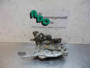 Used Bonnet lock mechanism BMW 5-Serie Price € 25,00 Margin scheme offered by Autodemontagebedrijf Otte