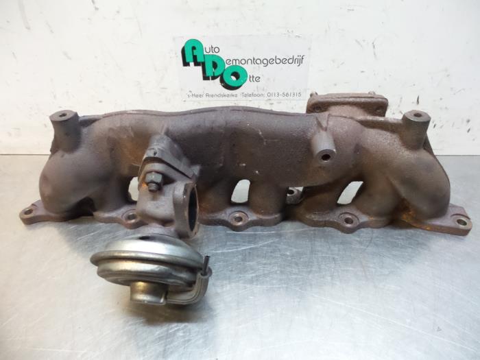 Gebrauchte Abgaskrümmer Jeep Cherokee/Liberty (KJ) 2.5 CRD 16V Preis € 100,00 Margenregelung angeboten von Autodemontagebedrijf Otte