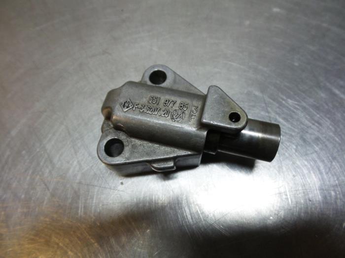 Begagnade Kamaxelsensor Fiat Doblo Cargo (263) 1.3 MJ 16V DPF Euro 5 Pris € 25,00 Marginaltabell erbjuds av Autodemontagebedrijf Otte