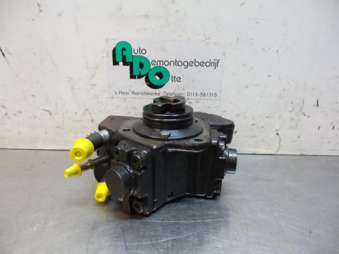 Begagnade Dieselpump Fiat Doblo Cargo (263) 1.3 MJ 16V DPF Euro 5 Pris € 125,00 Marginaltabell erbjuds av Autodemontagebedrijf Otte