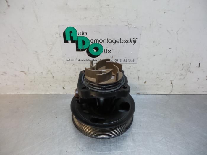 Begagnade Vattenpump Fiat Doblo Cargo (263) 1.3 MJ 16V DPF Euro 5 Pris € 40,00 Marginaltabell erbjuds av Autodemontagebedrijf Otte