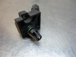 Map Sensor (Einlasskrümmer) van een Volvo V70 (SW) 2.4 D5 20V 2004