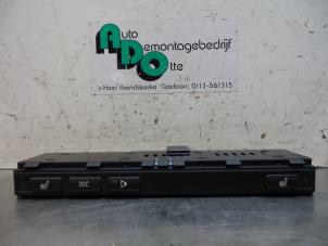 Used Seat heating switch BMW 3 serie (E46/4) 320d 16V Price € 30,00 Margin scheme offered by Autodemontagebedrijf Otte