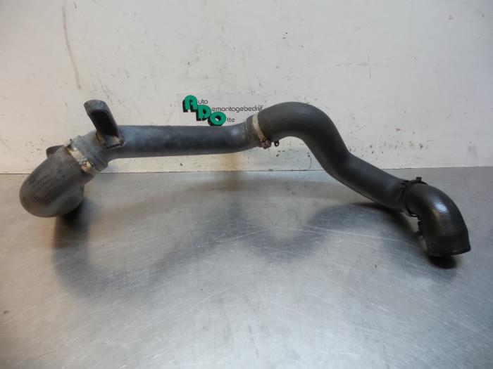 Gebrauchte Intercooler Rohr Citroen Nemo (AA) 1.4 HDi 70 Preis € 25,00 Margenregelung angeboten von Autodemontagebedrijf Otte