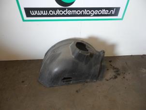 Used Wheel arch liner Smart Fortwo Coupé (450.3) 0.7 Price € 25,00 Margin scheme offered by Autodemontagebedrijf Otte
