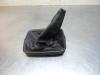 Gear stick cover from a Peugeot 206 (2A/C/H/J/S), 1998 / 2012 1.4 XR,XS,XT,Gentry, Hatchback, Petrol, 1.360cc, 55kW (75pk), FWD, TU3JP; KFW, 2000-08 / 2005-03, 2CKFW; 2AKFW 2001