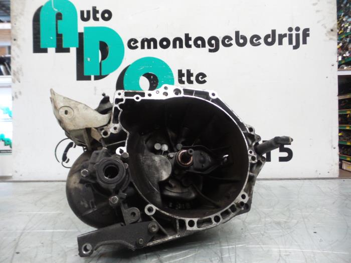 Gebrauchte Getriebe Peugeot 207/207+ (WA/WC/WM) 1.6 HDi 16V Preis € 250,00 Margenregelung angeboten von Autodemontagebedrijf Otte