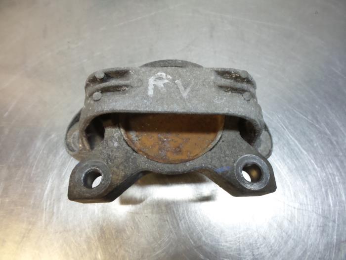 Used Engine mount Ford Transit Connect 1.8 Tddi Price € 10,00 Margin scheme offered by Autodemontagebedrijf Otte