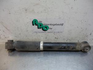 Used Rear shock absorber, right Smart Fortwo Coupé (450.3) 0.7 Price € 20,00 Margin scheme offered by Autodemontagebedrijf Otte