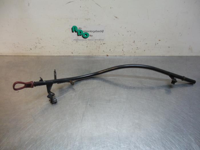 Gebrauchte Ölmessstab BMW 3 serie Touring (E46/3) 320d 16V Preis € 10,00 Margenregelung angeboten von Autodemontagebedrijf Otte