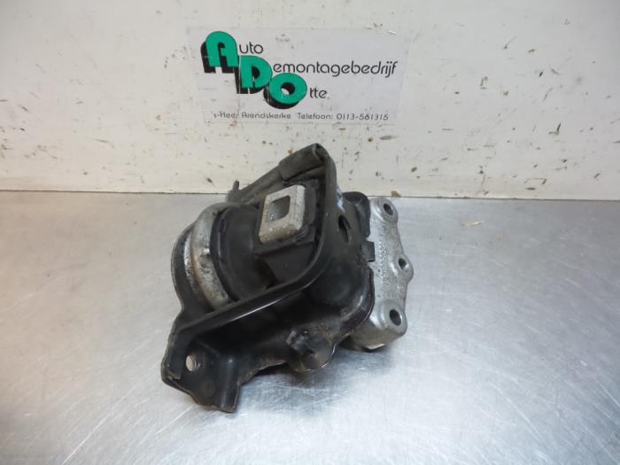 Used Engine mount Peugeot 207/207+ (WA/WC/WM) 1.6 HDi 16V Price € 20,00 Margin scheme offered by Autodemontagebedrijf Otte