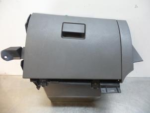 Used Glovebox Ford C-Max (DM2) 1.6 TDCi 16V 90 Price € 25,00 Margin scheme offered by Autodemontagebedrijf Otte