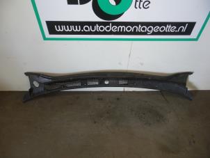 Used Cowl top grille Toyota Paseo (EL54) 1.5i,GT MPi 16V Price € 25,00 Margin scheme offered by Autodemontagebedrijf Otte