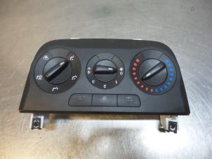 Used Heater control panel Fiat Grande Punto (199) 1.2 Price € 25,00 Margin scheme offered by Autodemontagebedrijf Otte
