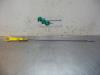 Oil dipstick from a Ford Transit Connect, 2002 / 2013 1.8 TDCi 90, Delivery, Diesel, 1.753cc, 66kW (90pk), FWD, HCPA; HCPC; HCPB; P9PA; EURO4; P9PB; R3PA; P9PC; P9PD; RWPE; RWPF; HCPD, 2002-09 / 2013-12 2005
