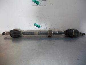 Used Front drive shaft, right Toyota Auris (E15) 1.6 Dual VVT-i 16V Price € 60,00 Margin scheme offered by Autodemontagebedrijf Otte