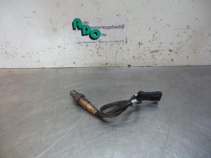 Usados Sonda Lambda Renault Grand Scénic II (JM) 2.0 16V Precio € 15,00 Norma de margen ofrecido por Autodemontagebedrijf Otte