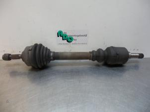 Used Front drive shaft, left Peugeot 206 (2A/C/H/J/S) 1.9 D Price € 15,00 Margin scheme offered by Autodemontagebedrijf Otte