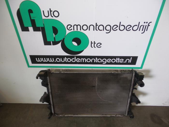 Usagé Radiateur Volkswagen Transporter T5 2.5 TDi Prix € 35,00 Règlement à la marge proposé par Autodemontagebedrijf Otte