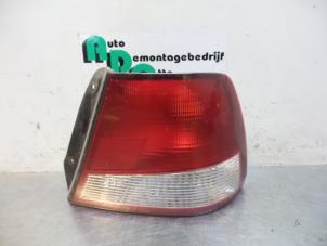 Used Taillight, right Hyundai Accent 1.3i 12V Price € 20,00 Margin scheme offered by Autodemontagebedrijf Otte