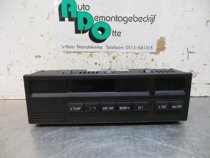 Begagnade Innerdisplay BMW 3 serie (E36/2) 316i Pris € 50,00 Marginaltabell erbjuds av Autodemontagebedrijf Otte