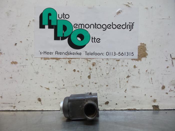 Usados Sensor PDC Mercedes CLK (C209) 3.2 320 V6 18V Precio € 25,00 Norma de margen ofrecido por Autodemontagebedrijf Otte