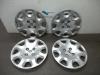 Wheel cover set from a Peugeot 307 SW (3H), 2002 / 2008 2.0 HDi 90, Combi/o, Diesel, 1.997cc, 66kW (90pk), FWD, DW10TD; RHY, 2002-03 / 2008-04, 3HRHY 2005