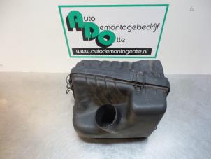 Used Air box Hyundai Coupe 2.0i 16V Price € 25,00 Margin scheme offered by Autodemontagebedrijf Otte