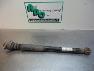 Used Rear shock absorber, right Volkswagen Polo IV (9N1/2/3) 1.4 TDI 70 Price € 15,00 Margin scheme offered by Autodemontagebedrijf Otte