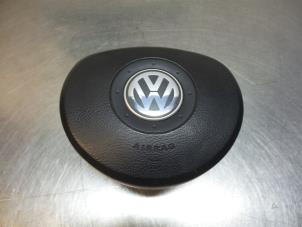 Usagé Airbag gauche (volant) Volkswagen Polo IV (9N1/2/3) 1.2 12V Prix € 20,00 Règlement à la marge proposé par Autodemontagebedrijf Otte