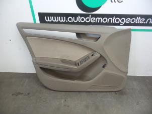 Usados Tapizado de puerta de 4 puertas izquierda delante Audi A4 Precio € 40,00 Norma de margen ofrecido por Autodemontagebedrijf Otte