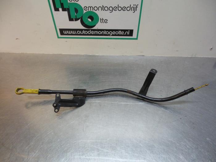 Jauge D’huile MAXGEAR 27-0281 – Pour Peugeot 206, Citroën C3, Etc., Avec Joint D’étanchéité